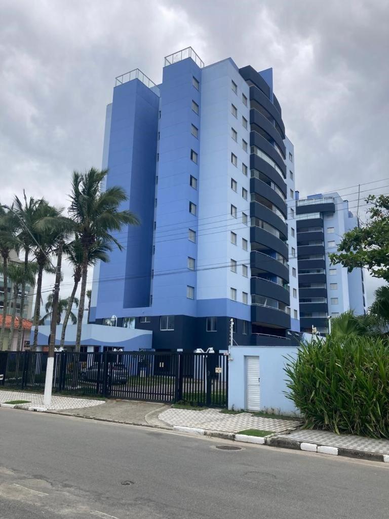 Apto Em , Pe Na Areia *
